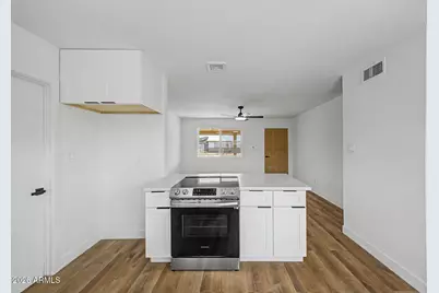 4520 E Alta Vista Road, Phoenix, AZ 85042 - Photo 9