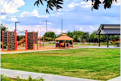 73 E Capricorn Way, Chandler, AZ 85249 - Photo 3
