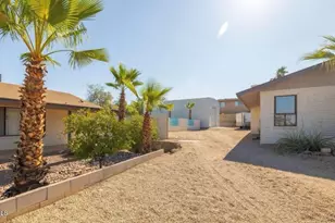 2011 N 51st St, Phoenix, AZ 85008 - Photo 3