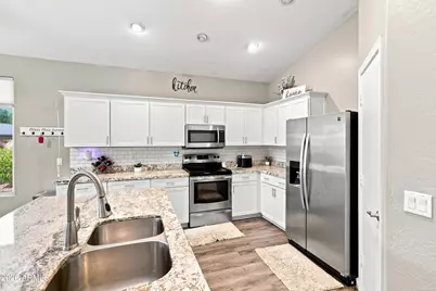 7625 W Northview Avenue, Glendale, AZ 85303 - Photo 11