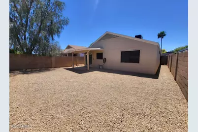 2874 W Muriel Drive, Phoenix, AZ 85053 - Photo 11