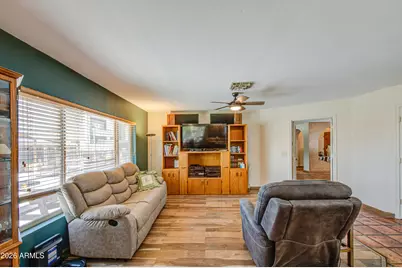 8136 E Fox Street, Mesa, AZ 85207 - Photo 9