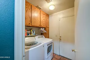 8136 E Fox St, Mesa, AZ 85207 - Photo 25