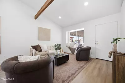 957 W Emerald Circle, Mesa, AZ 85210 - Photo 5