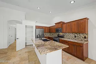 5007 W Davis Rd, Glendale, AZ 85306 - Photo 13
