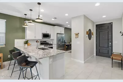 24757 N 170th Lane, Surprise, AZ 85387 - Photo 9