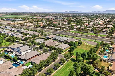 2850 E Spring Wheat Court, Gilbert, AZ 85296 - Photo 45