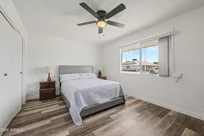 10350 W Caron Drive, Sun City, AZ 85351 - Photo 9
