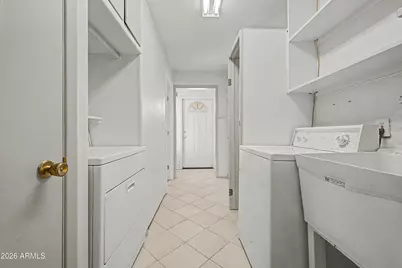 10350 W Caron Drive, Sun City, AZ 85351 - Photo 15