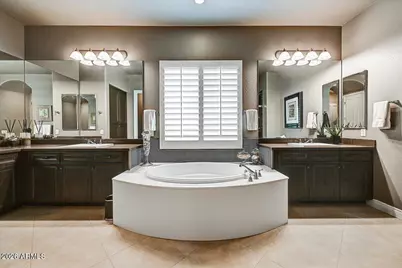 9422 E Via De Vaquero Drive, Scottsdale, AZ 85255 - Photo 21