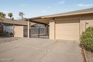 1327 S Allen St, Mesa, AZ 85204 - Photo 3