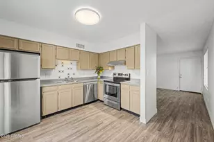1327 S Allen St, Mesa, AZ 85204 - Photo 11