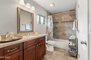 4025 E Osborn Rd, Phoenix, AZ 85018 - Photo 33