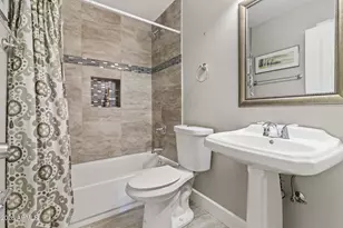 4025 E Osborn Rd, Phoenix, AZ 85018 - Photo 29