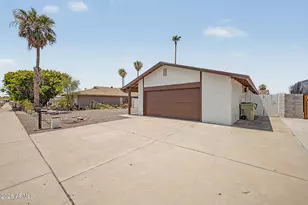 8934 N 55th Dr, Glendale, AZ 85302 - Photo 5