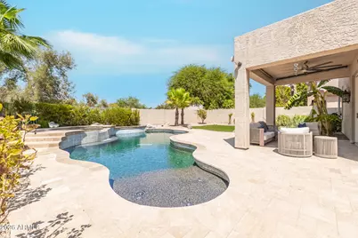 13660 W Monte Vista Road, Goodyear, AZ 85395 - Photo 7