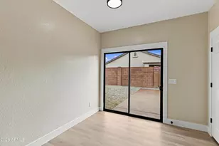 803 W Lydia Ln, Phoenix, AZ 85041 - Photo 11