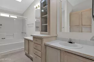 2923 E Tonto Ln, Phoenix, AZ 85050 - Photo 19