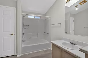 2923 E Tonto Ln, Phoenix, AZ 85050 - Photo 21
