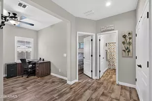 28331 N 21st Ave, Phoenix, AZ 85085 - Photo 19