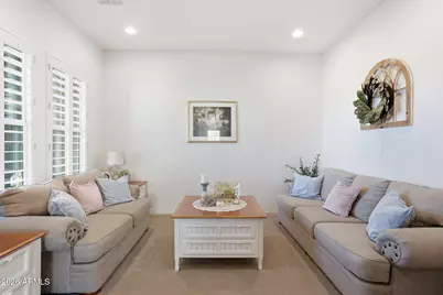 7580 W Artemisa Avenue, Peoria, AZ 85383 - Photo 5