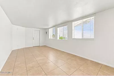 336 S 72nd Place, Mesa, AZ 85208 - Photo 3