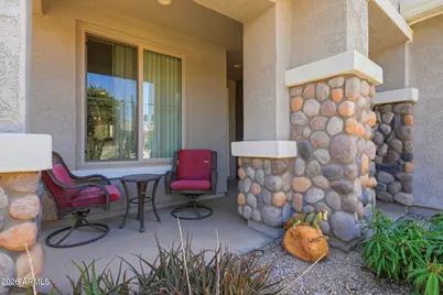 253 W Saddlebag Lane, San Tan Valley, AZ 85143 - Photo 3