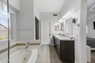 15411 S 45th St, Phoenix, AZ 85044 - Photo 5