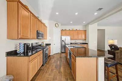 24154 N 165th Drive, Surprise, AZ 85387 - Photo 9