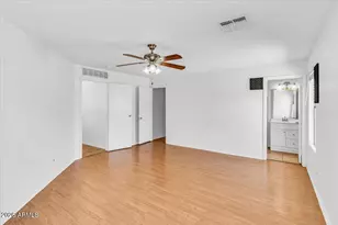 218 E Milada Dr, Phoenix, AZ 85042 - Photo 31