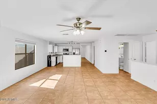 218 E Milada Dr, Phoenix, AZ 85042 - Photo 15
