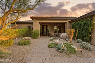 5851 E Blue Sky Dr, Scottsdale, AZ 85266 - Photo 9