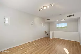 3935 E Rough Rider Rd, Phoenix, AZ 85050 - Photo 15