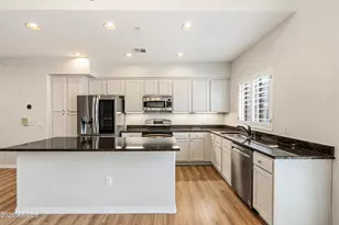 3935 E Rough Rider Rd, Phoenix, AZ 85050 - Photo 5