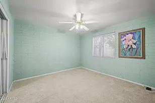 1202 E Becker Ln, Phoenix, AZ 85020 - Photo 17