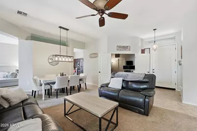 938 E Loma Vista Street, Gilbert, AZ 85295 - Photo 9