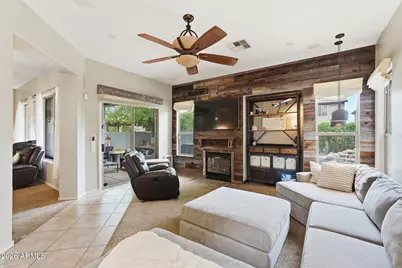938 E Loma Vista Street, Gilbert, AZ 85295 - Photo 11