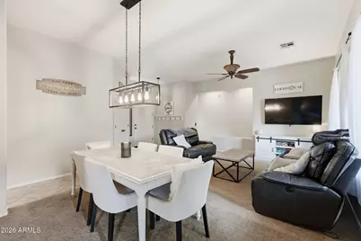 938 E Loma Vista Street, Gilbert, AZ 85295 - Photo 7