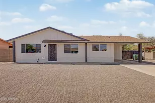 1821 W Villa Rita Dr, Phoenix, AZ 85023 - Photo 1