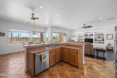 364 W Stirrup Lane, San Tan Valley, AZ 85143 - Photo 17