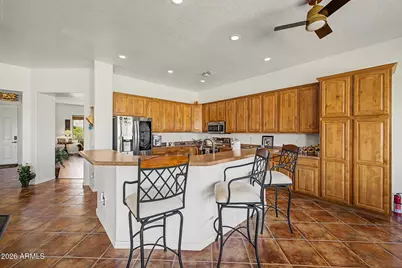 364 W Stirrup Lane, San Tan Valley, AZ 85143 - Photo 15
