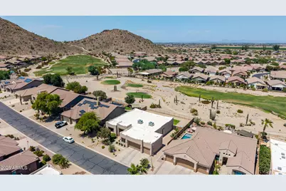 364 W Stirrup Lane, San Tan Valley, AZ 85143 - Photo 3