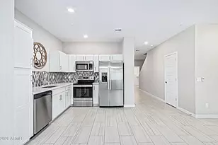 2134 W Harmont Dr, Phoenix, AZ 85021 - Photo 5