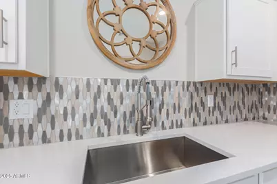 2134 W Harmont Drive, Phoenix, AZ 85021 - Photo 15