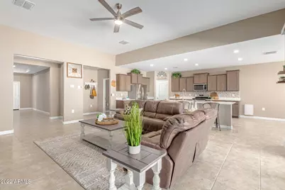 30916 W Verde Lane, Buckeye, AZ 85396 - Photo 11
