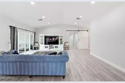 5815 E Campo Bello Drive, Scottsdale, AZ 85254 - Photo 11