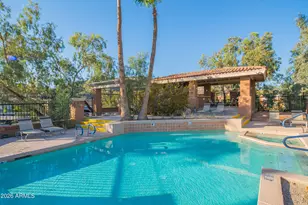 1054 E Shangri La Rd, Phoenix, AZ 85020 - Photo 35