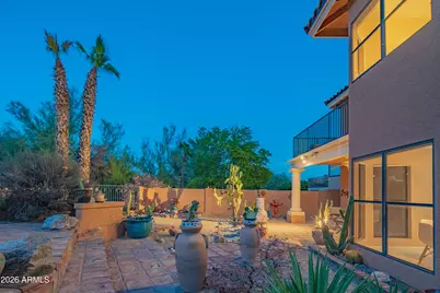 1054 E Shangri La Road, Phoenix, AZ 85020 - Photo 29