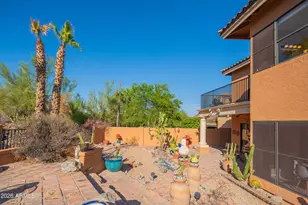1054 E Shangri La Rd, Phoenix, AZ 85020 - Photo 25