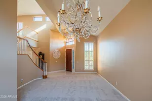 1054 E Shangri La Rd, Phoenix, AZ 85020 - Photo 7